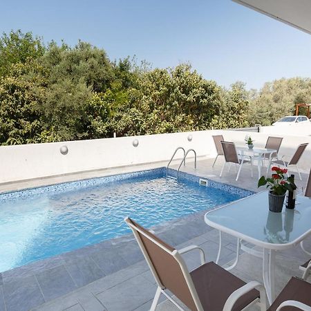 Cosy Paphos Villa - By Imh Travel & Tours Bagian luar foto