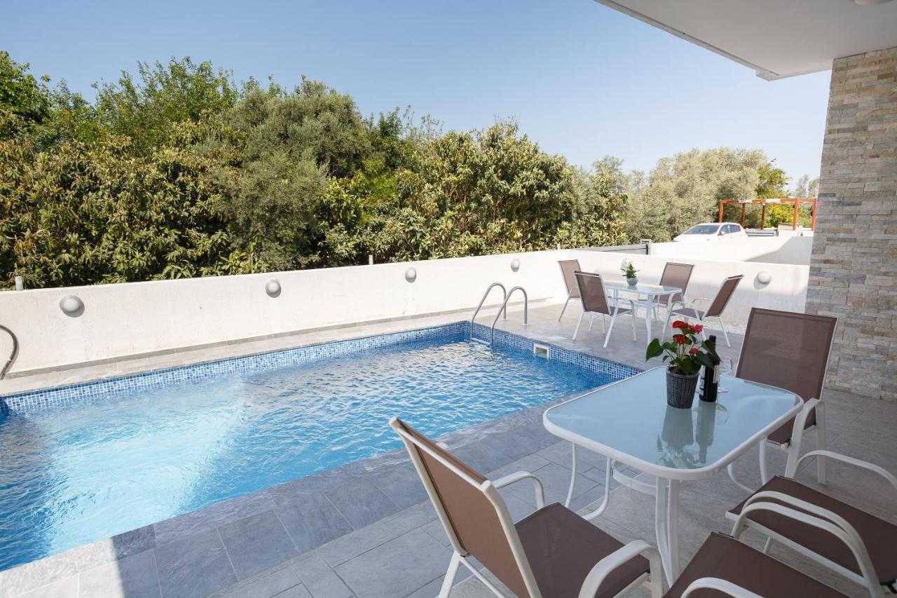 Cosy Paphos Villa - By Imh Travel & Tours Bagian luar foto