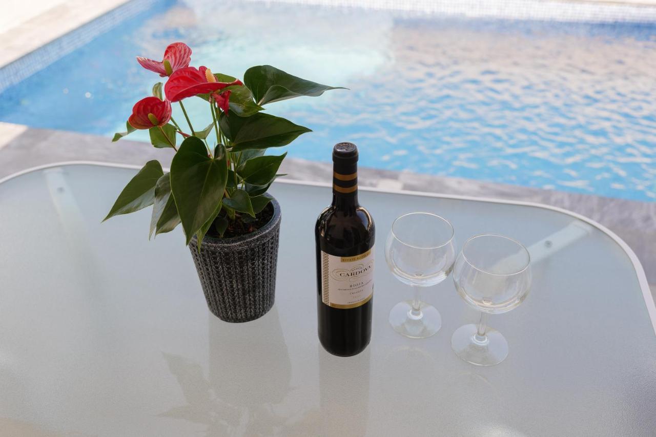 Cosy Paphos Villa - By Imh Travel & Tours Bagian luar foto
