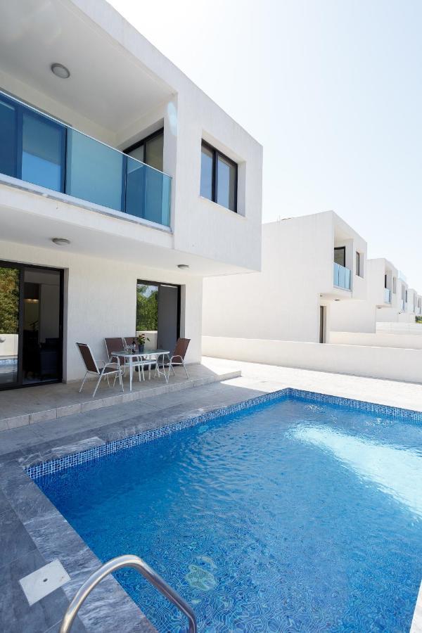 Cosy Paphos Villa - By Imh Travel & Tours Bagian luar foto