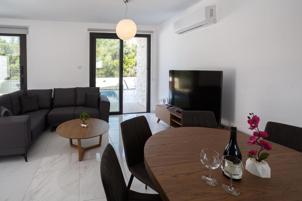 Cosy Paphos Villa - By Imh Travel & Tours Bagian luar foto